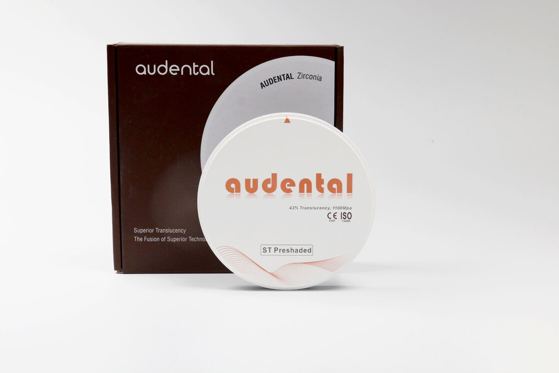 Bloco de zircônio pré-sombra fornecendo precisão de cor uniforme e alta translucidez para restaurações dentárias de aparência natural